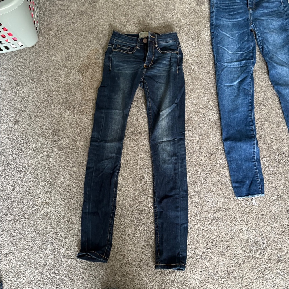 Classic Indigo Women's Skinny Jeans